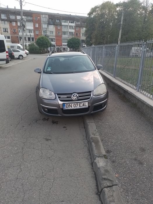 Se vinde ce se vede în poze