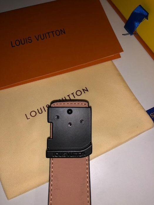 Curea Louis Vuitton mărime 105 cm