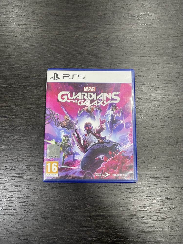 Диски с играми на PS4/PS5
