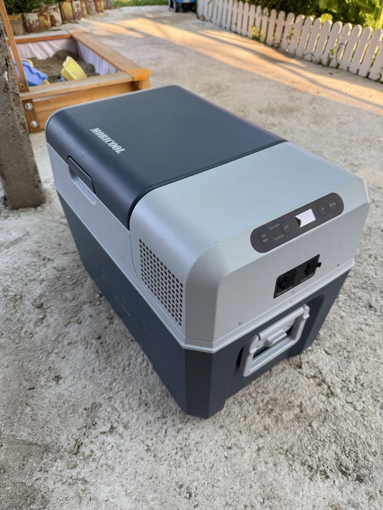 Хладилник / фризер 12V, 24V, 110V, 220V