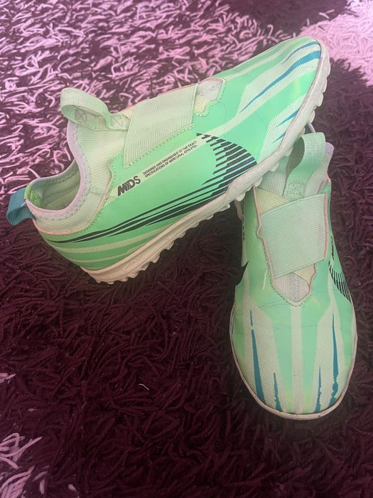 Ghete fotbal de sintetic Nike air zoom Ronaldo