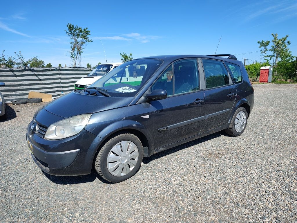 Renault Scenic 7 locuri 1.9 tdi 2006 cash sau rate fixe