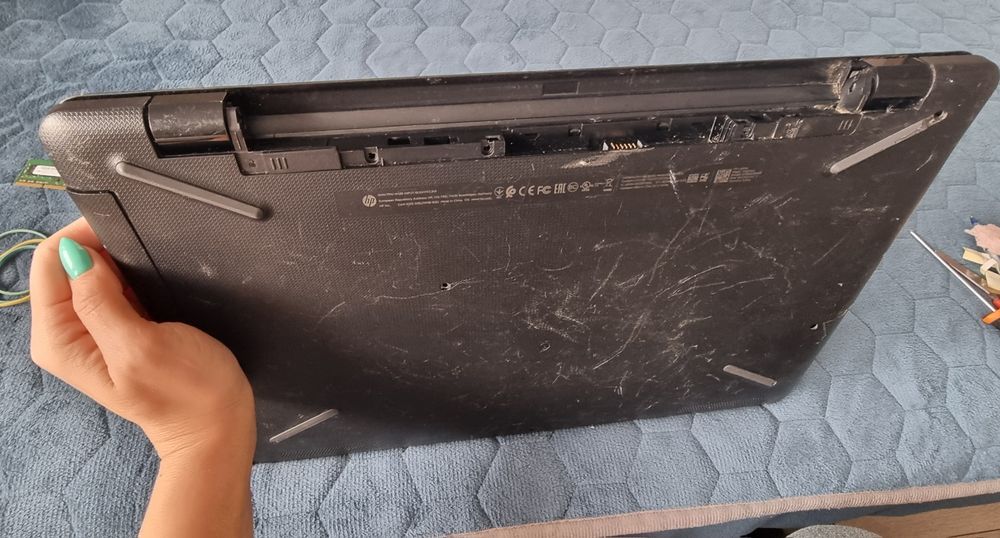 Лаптоп HP 17,3 за части