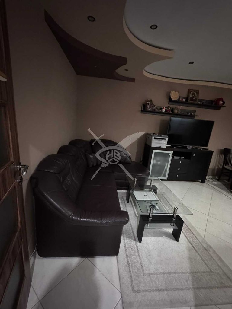 Продава се Двустаен апартамент в Средец - 64 кв.м за 1133 €/кв.м - Снимка #8