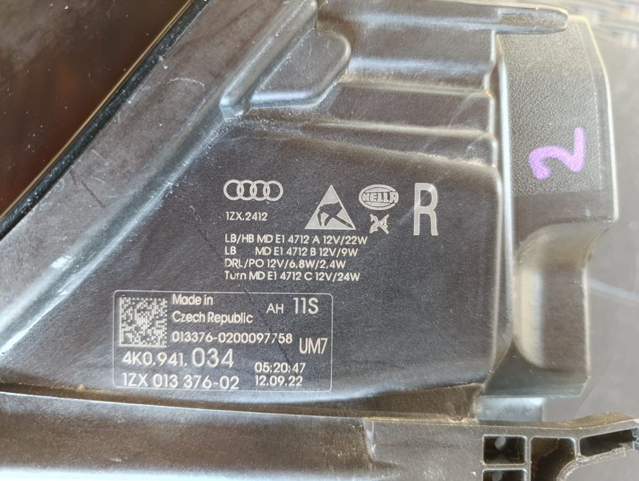 Vand far dreapta  a6 c8 2019 led