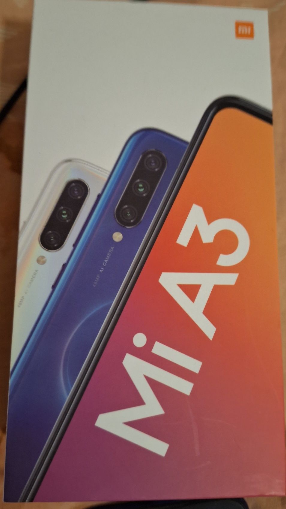 Много запазен Xiaomi Mi A3 128Gb 48Mpx