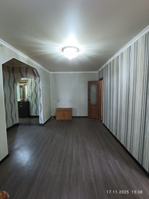 Продаётся 2- х комнатная квартира район СОШ 17.