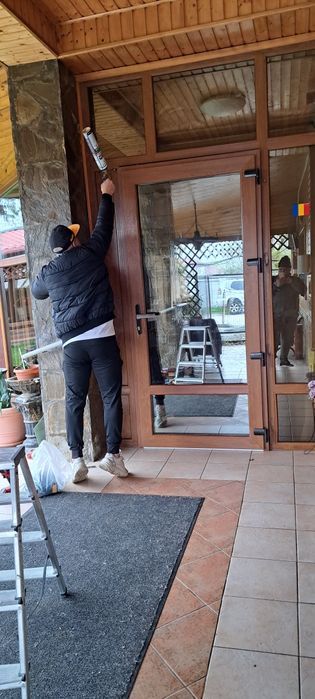 Reparatii Termopane usi și ferestre