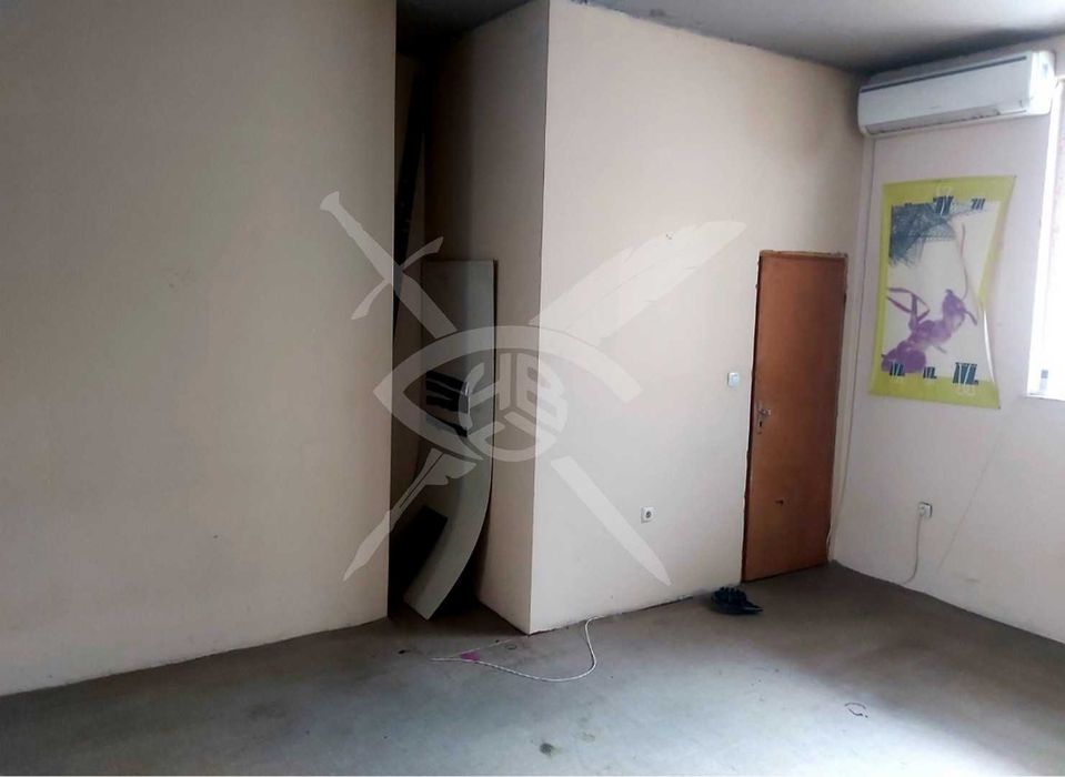 Продава се Магазин в София, Банишора - 120 кв.м за 2059 €/кв.м - Снимка #1