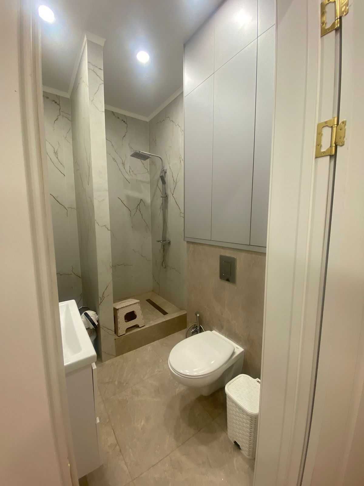 Продам 4 комнатную квартиру 122.1 кв. м.