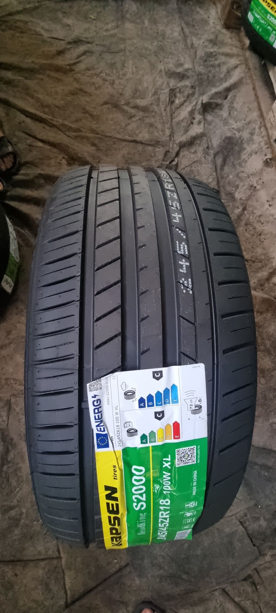 Нови гуми 245/45/18 Kapsen