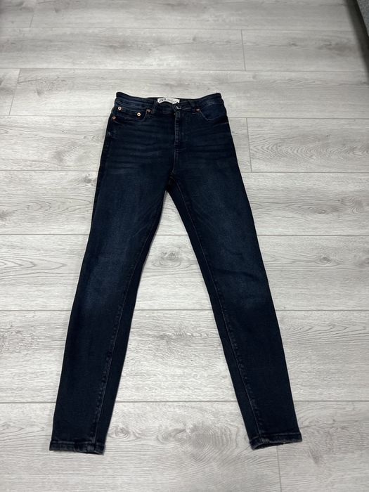 Дънки на Zara носени по веднъж