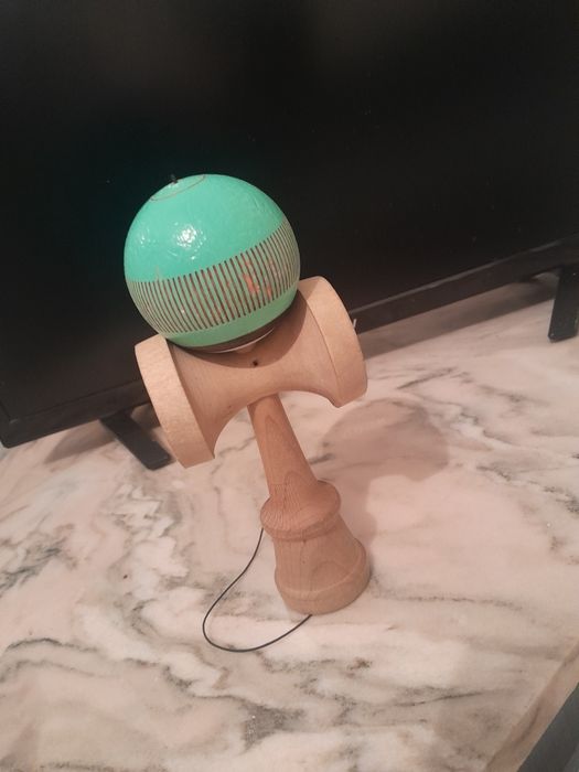 Kendama sweets broken