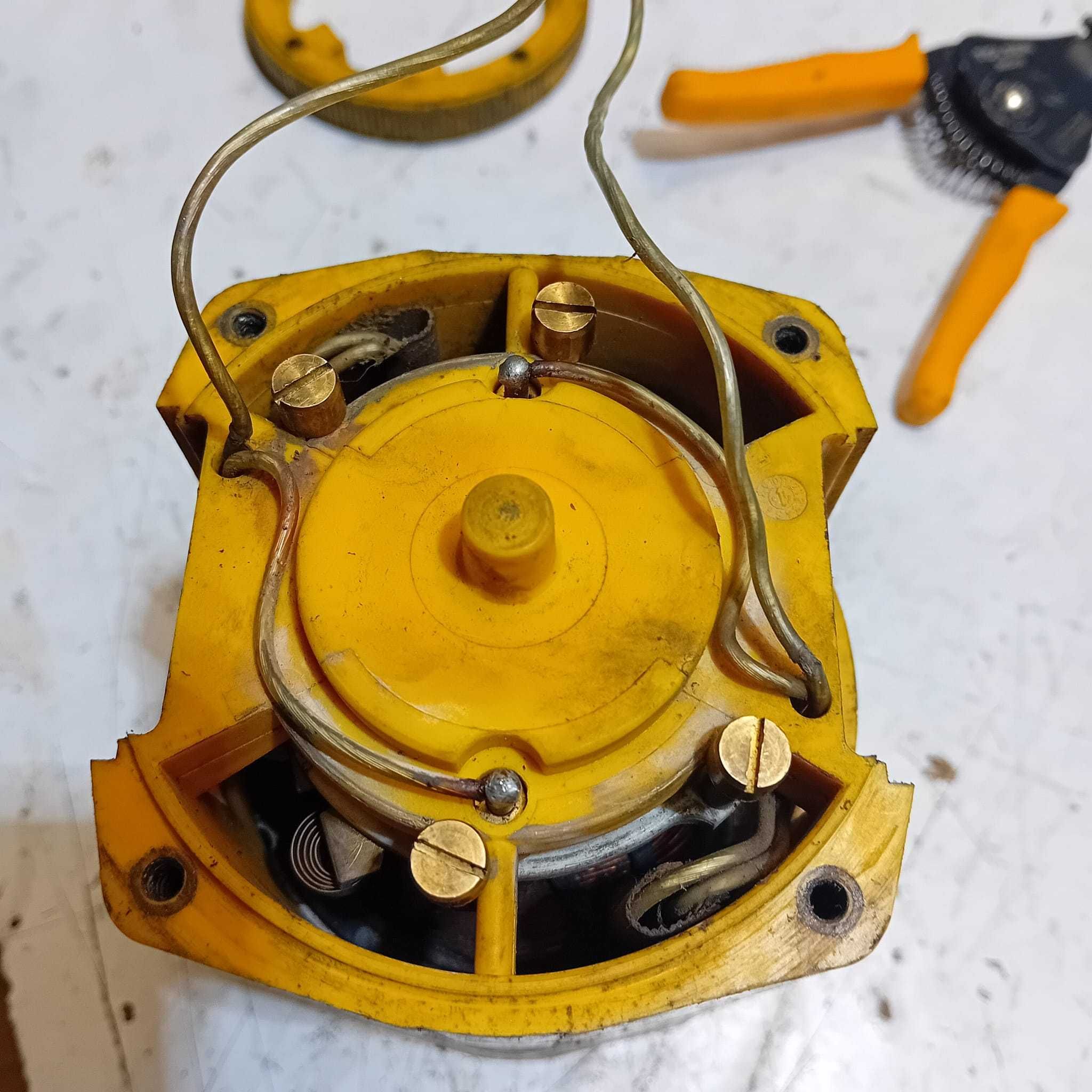 Reparatii si montaj echipament bucatarii si restaurante.
