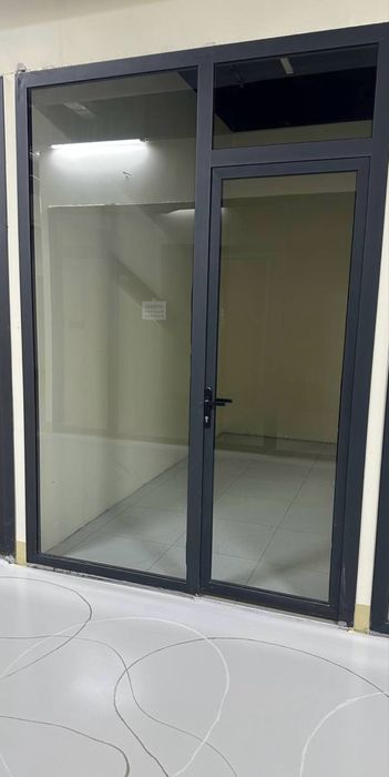 ИБН СИНО  БЕЛТЕПАДА Жойлашган 9кв Офис ва Склад учун АРЕНДАГА Берилади