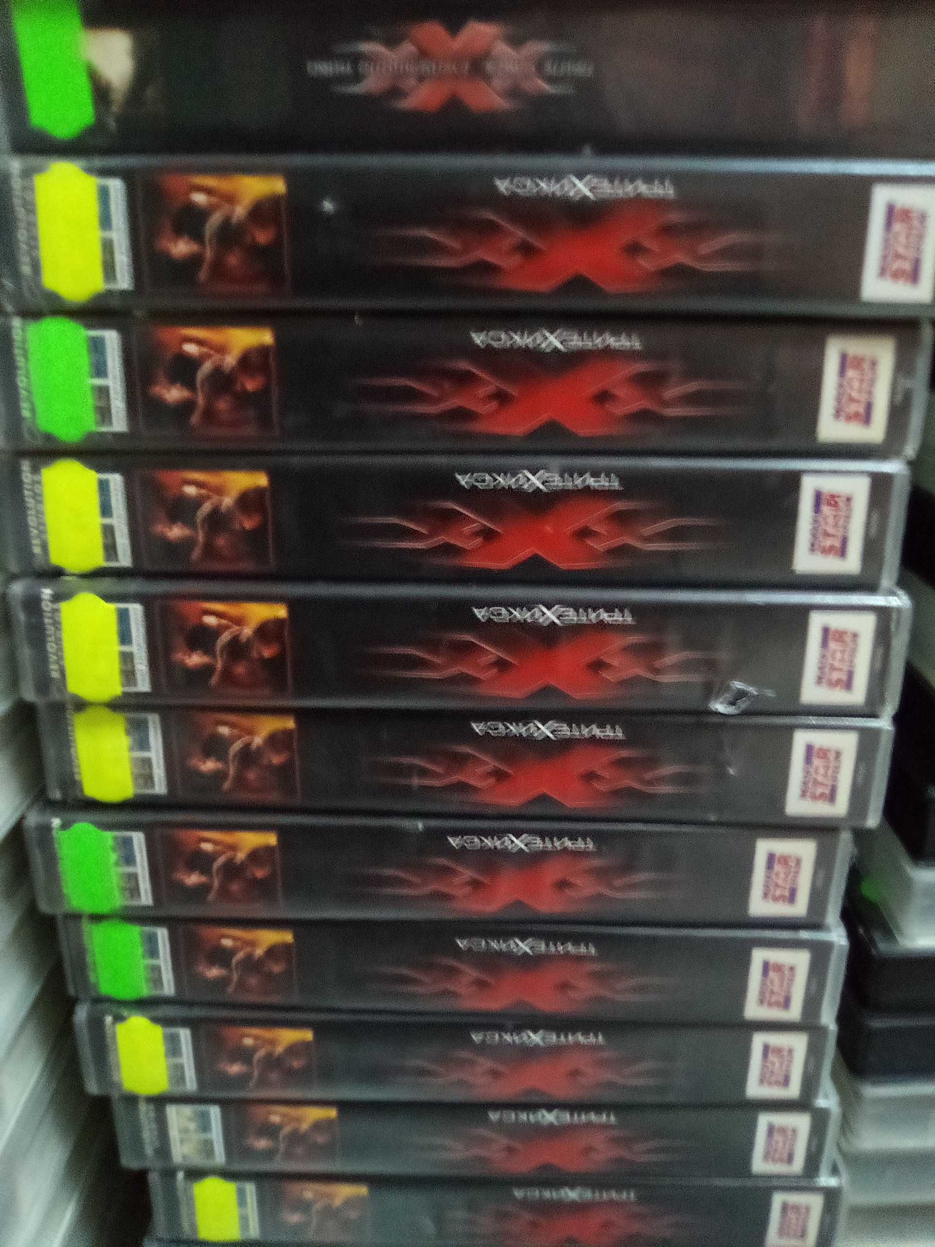 Продавам филми на VHS цена 10 лева