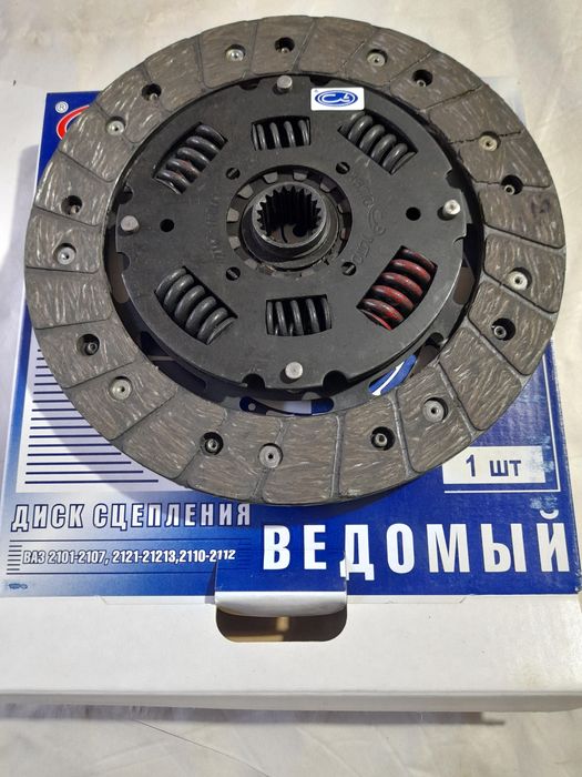 Ведомый диск сцепления Ваз-2110.