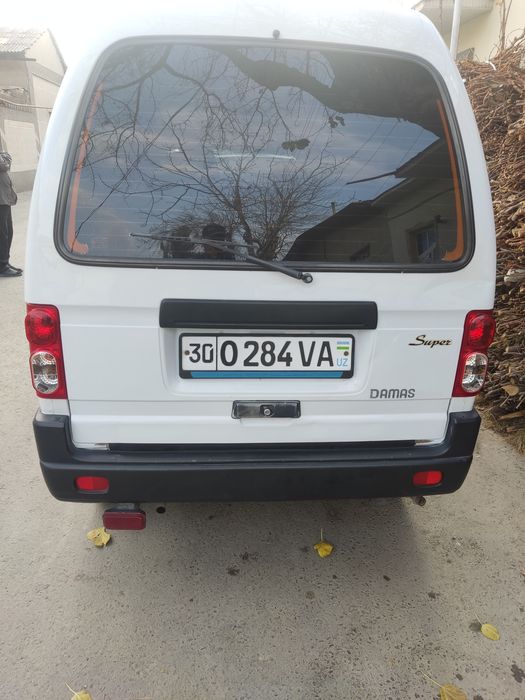 дамас 2010 года в хорошем состоянии