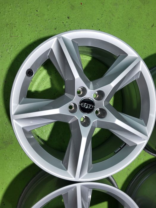 19 5x112 Audi q5 лети джанти 5х112 ауди A6
