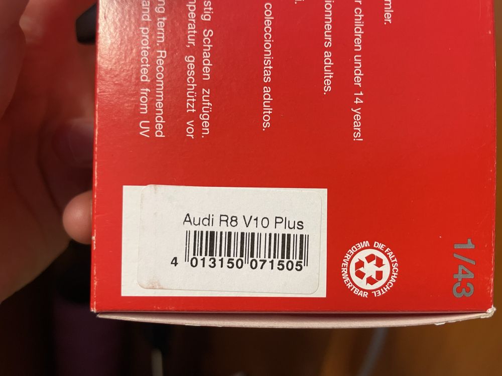 1:43 Audi R8 V10 Plus - Ring Taxi - Herpa