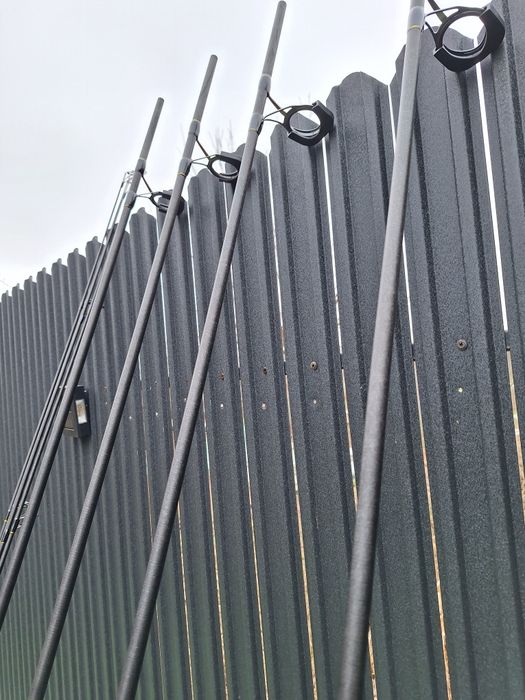 Set 4 lansete cu 4  mulinete