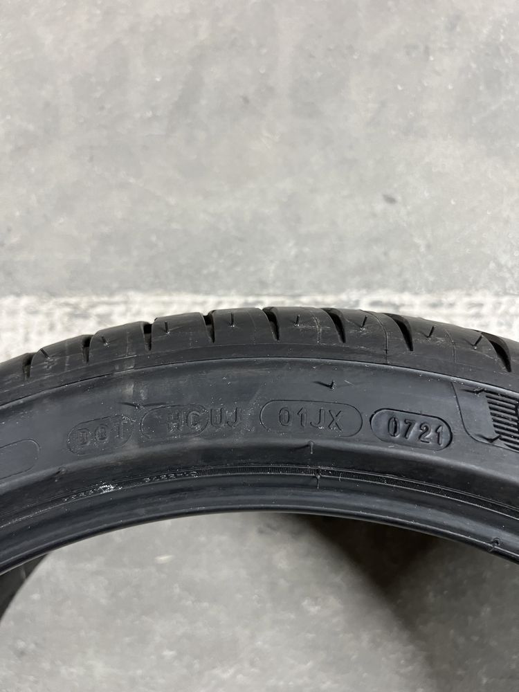 Michelin Pilot Sport 4 225/40/19 - Чисто Нова