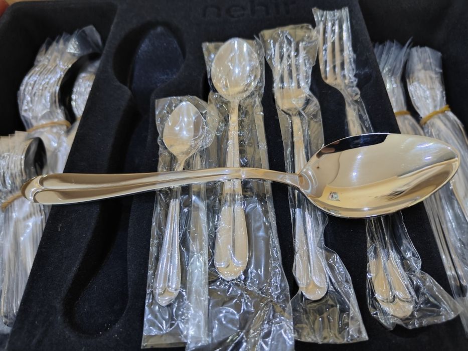 Прибори за хранене 60 части 90лв