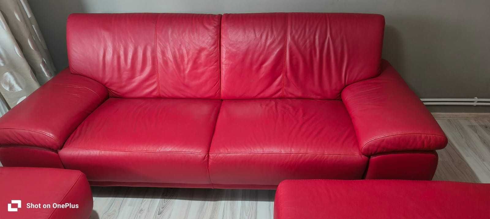 canapea piele ecologică  (canapea 3p + 2 piese )
