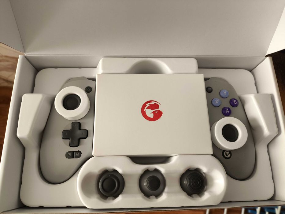 Продам геймпад для телефона