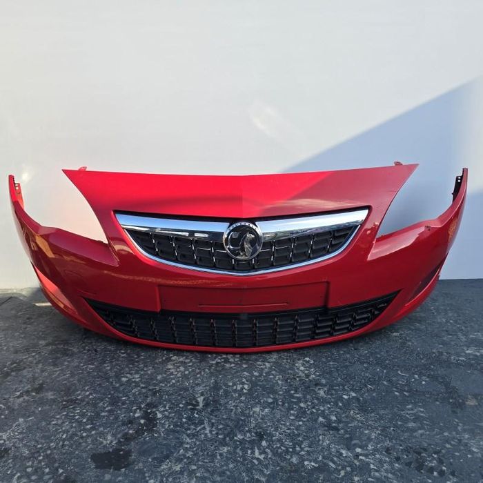 Bara fata Z50B rosu cu grile Opel Astra J