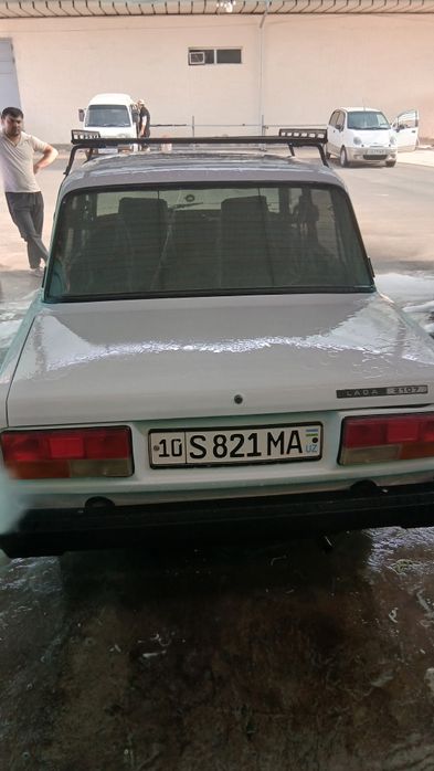 Vaz 2107 sotiladi