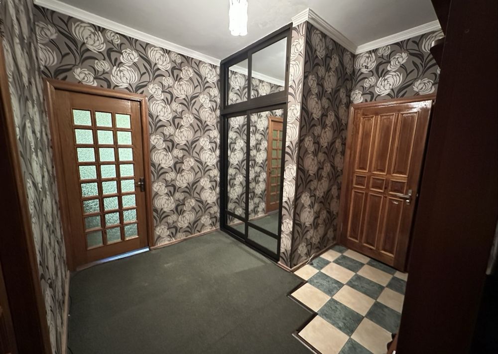Карасу3 2/4/5 62 м2 продаеться СРОЧНО квартир