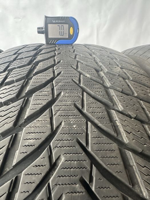 245/45/19 Nokian 4бр дот22