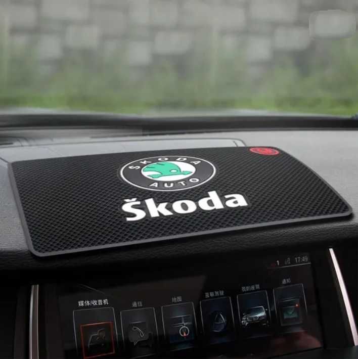 Pad bord SKODA / Accesorii auto / Covoras