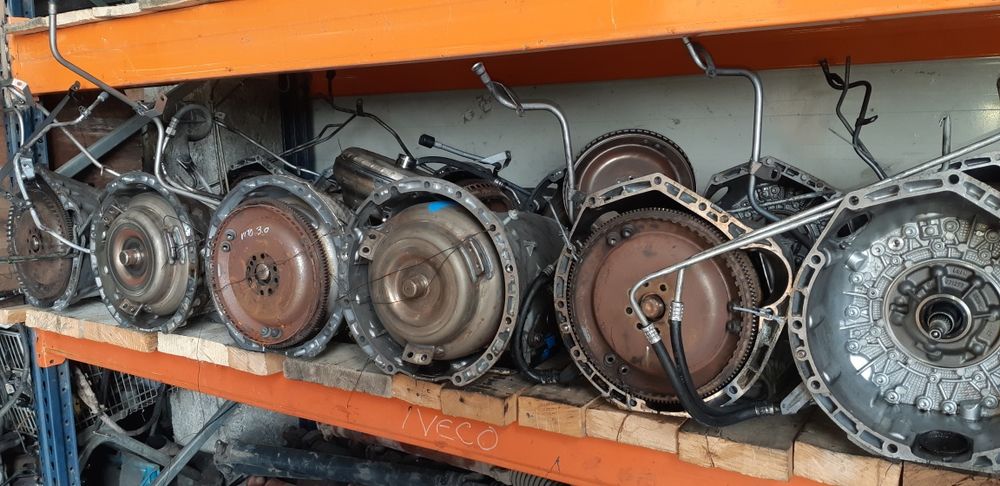 Ambreaj mercedes , ford , iveco, vw, dezmembrari autoutilitare