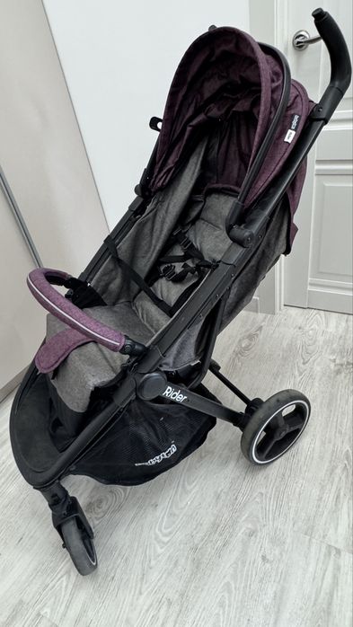 Коляска в хорошем состоянии