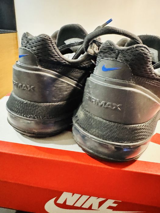 Nike Air Max Pulse маратонки. Подарявам  суитчер Nike с маратонките