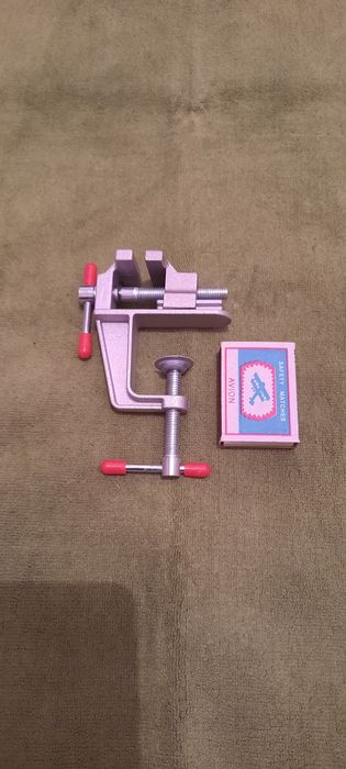 Мини тиски универсальный