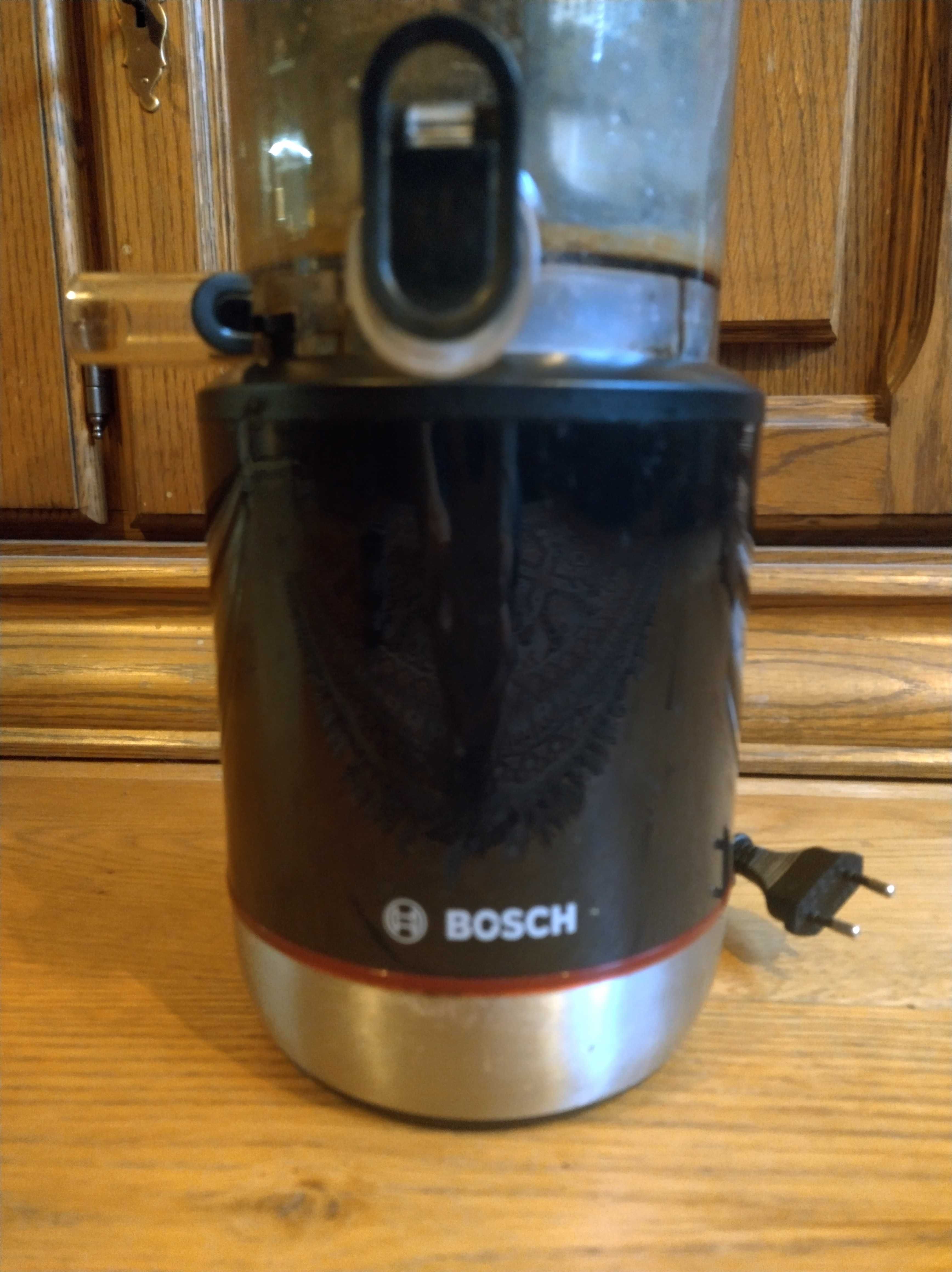 Бавнооборотна сокоизтисквачка Bosch