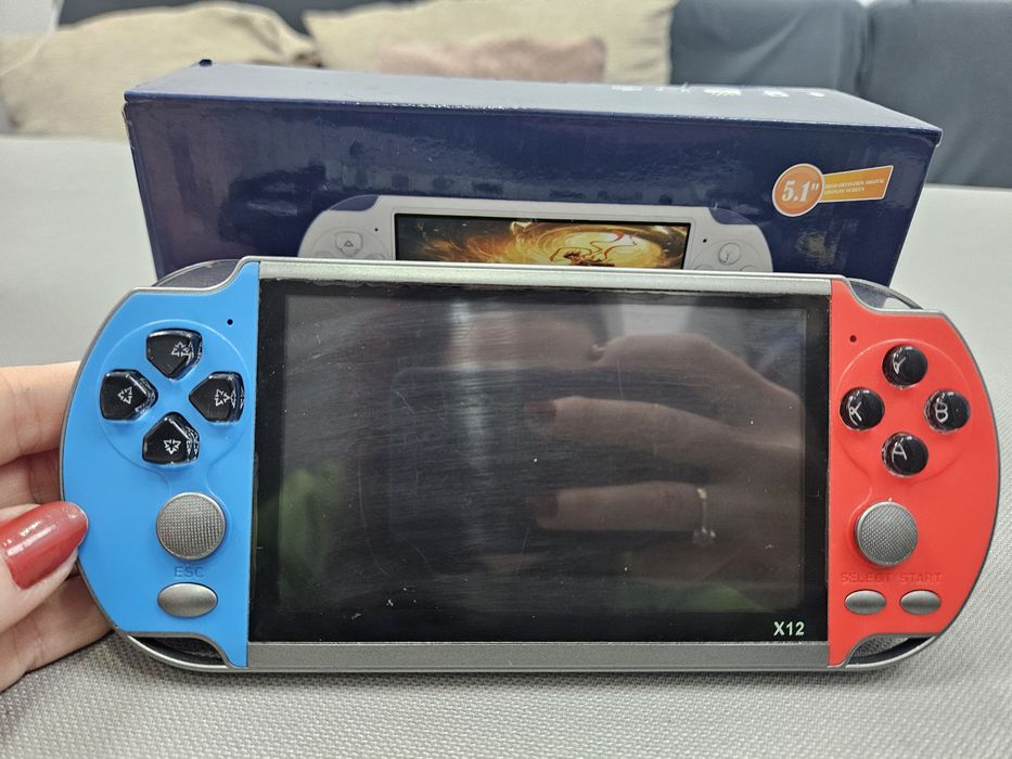 Конзола за игри- Нова