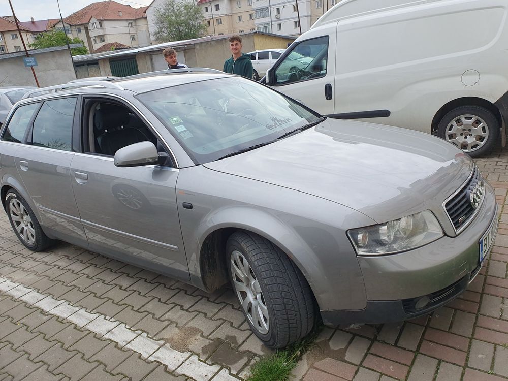 Audi a4 b6 avant 2004