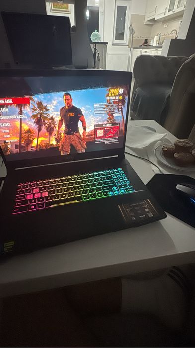 Laptop MSI Gaming 17.3'' Katana 17 HX B14WFK