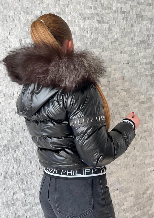 Топ модели якета с естествен косъм.