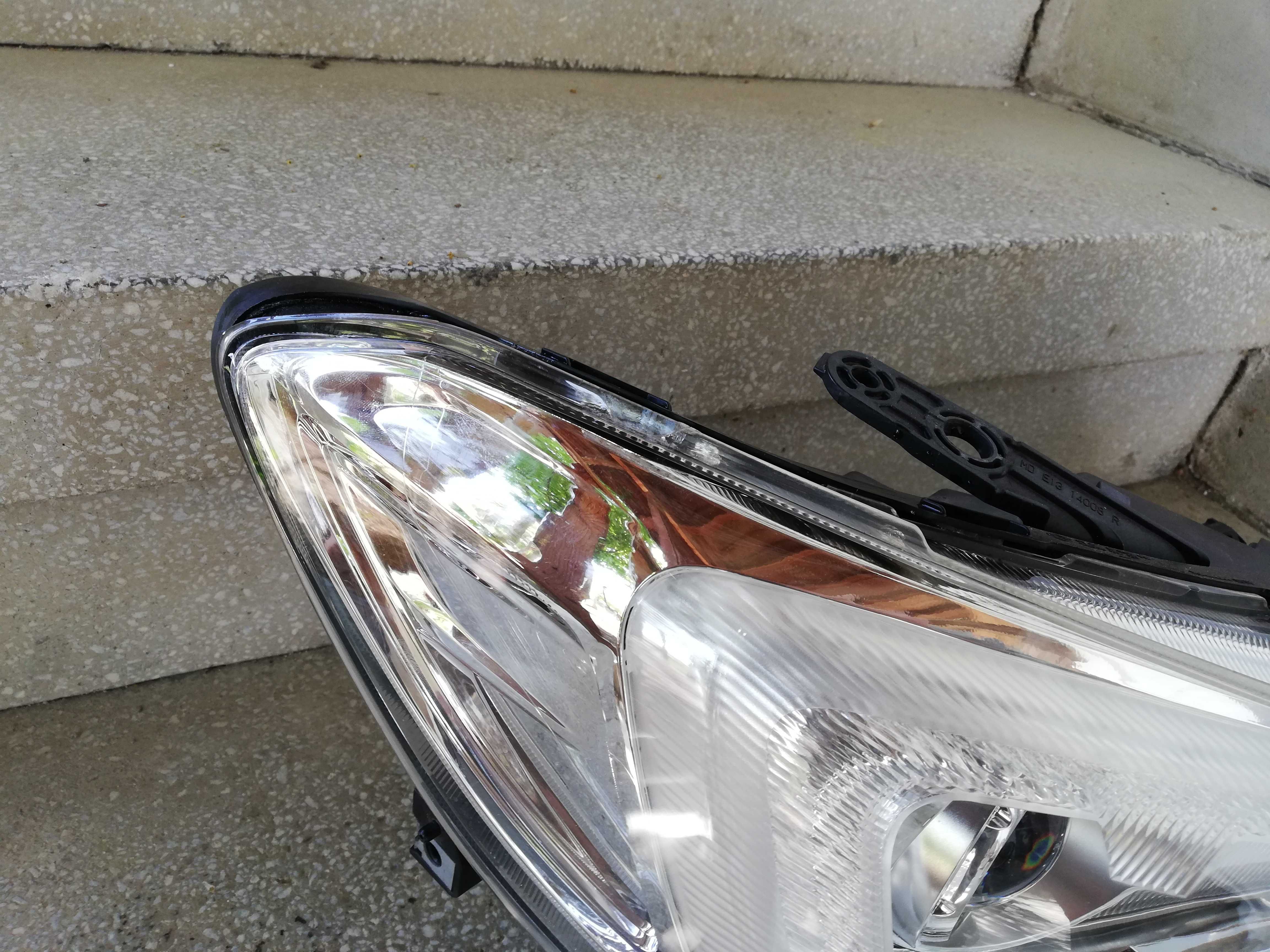 Фар Subaru Levorg десен LED/Фар Subaru Impreza Levorg LED