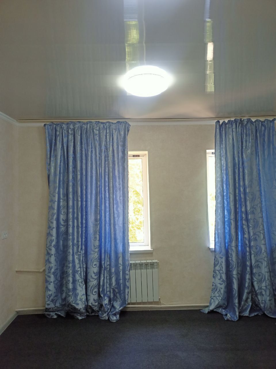 Аренда 1 комната 4 этаж бывшее общежитие 23кв.м Без маклера