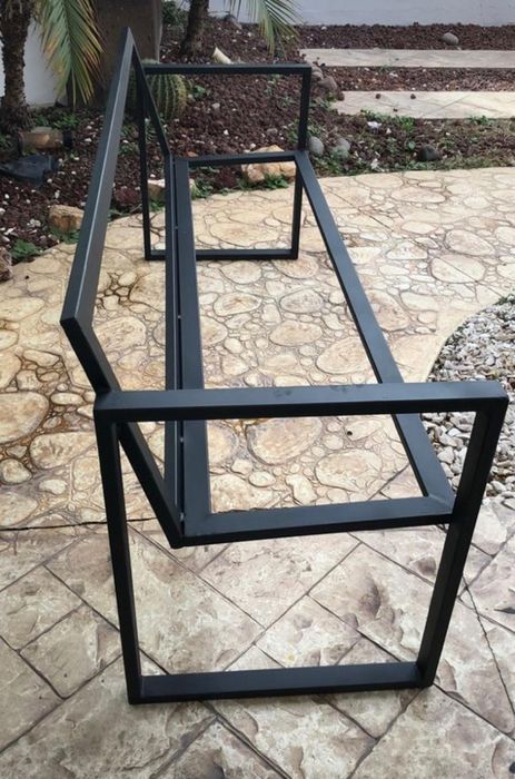 Столы лофт подстолье