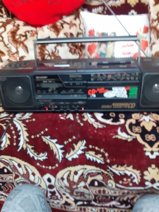 Radio casetofon-cd-SHARP-CD30 japan