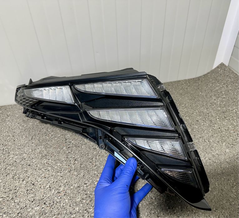 Far Hyundai Tucson 4