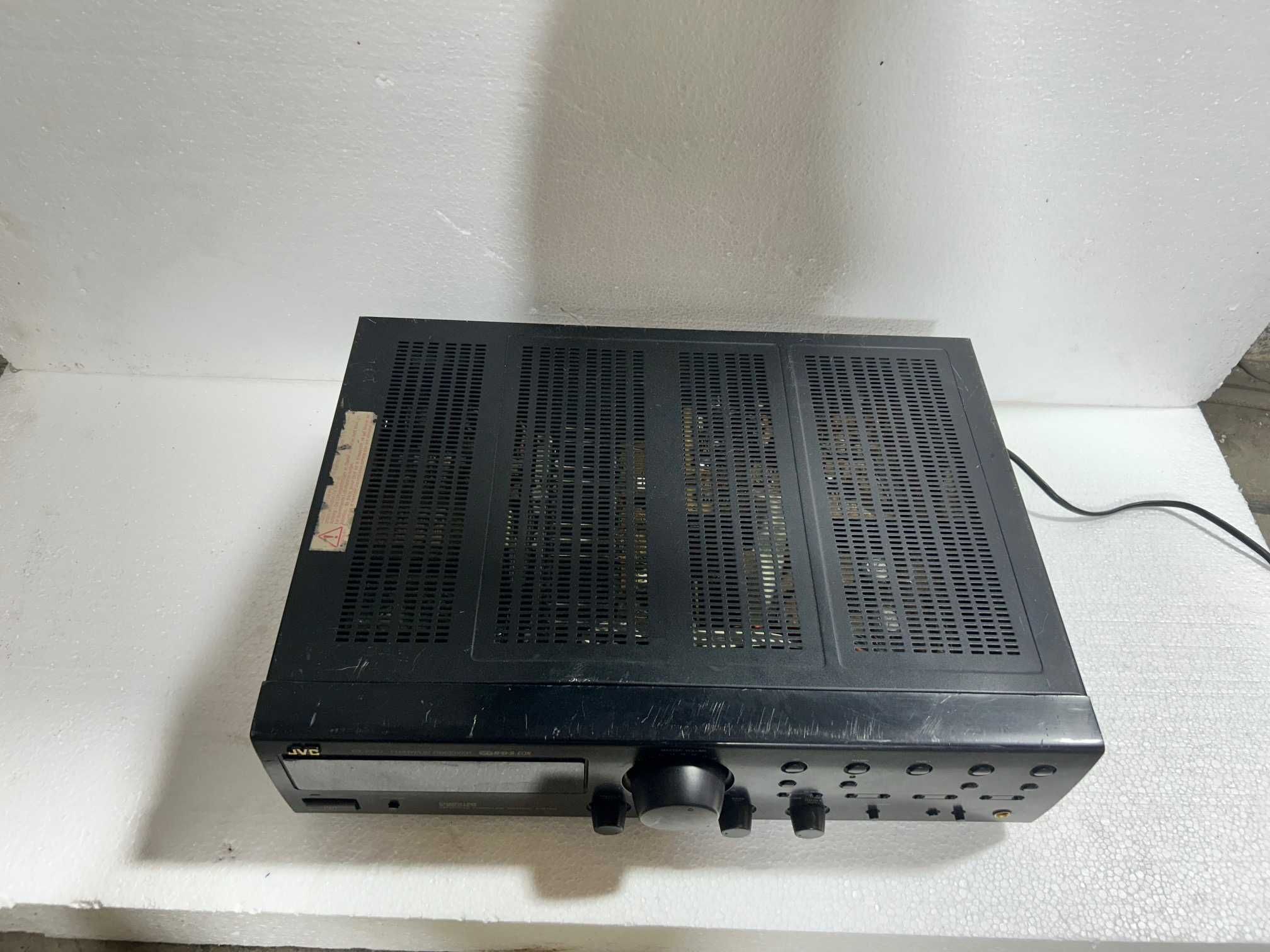 Усилвалте JVC RX 230 R