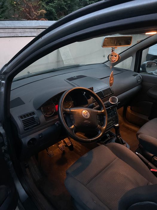 Volkswagen Sharan